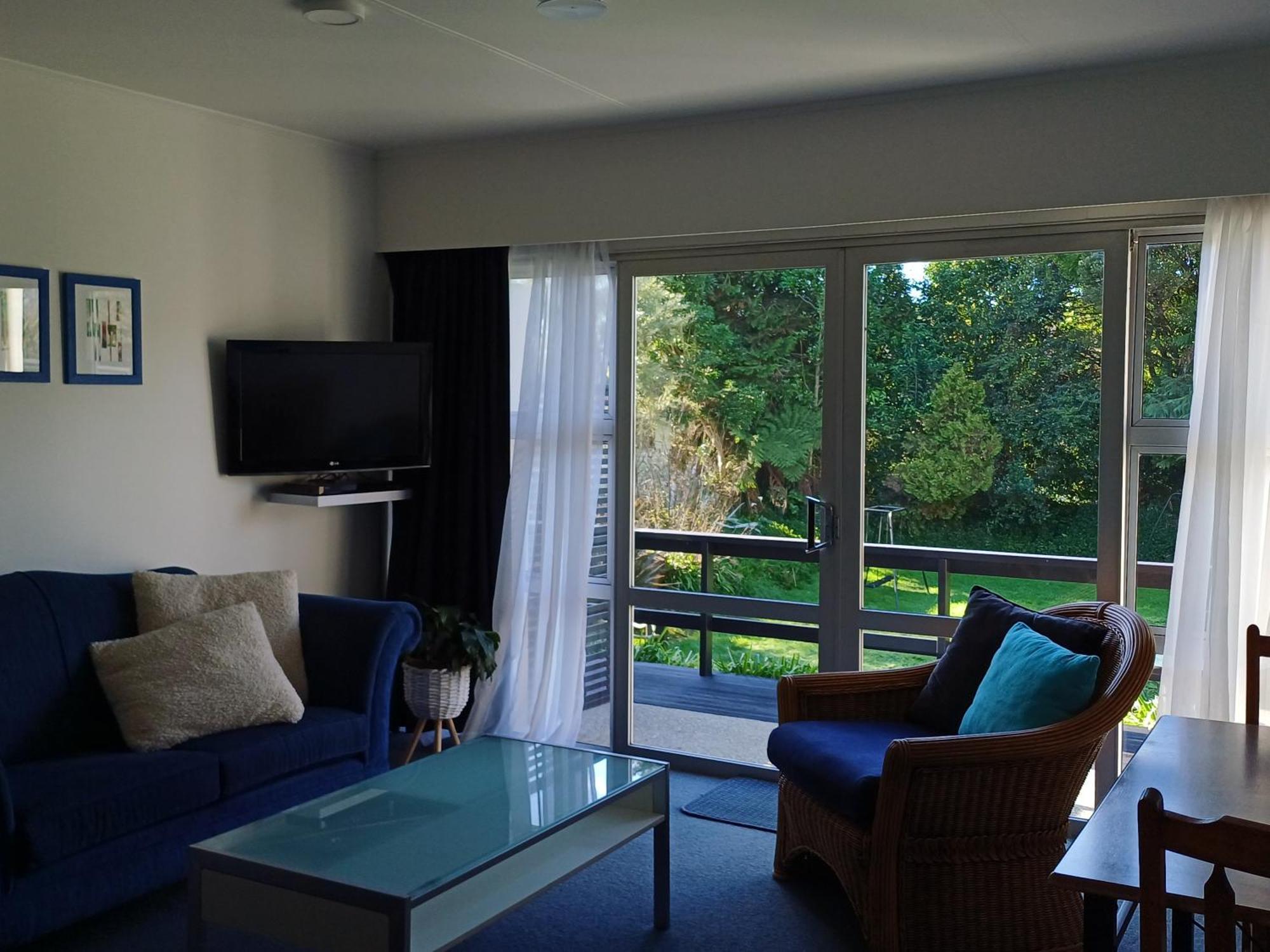 Golden Bay Motel Takaka Exteriör bild